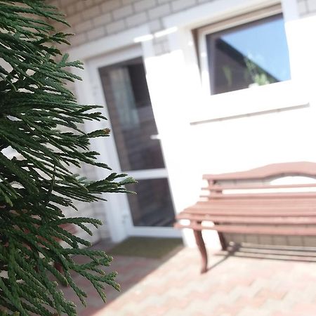Guest House Uyutnyy Brześć Zewnętrze zdjęcie