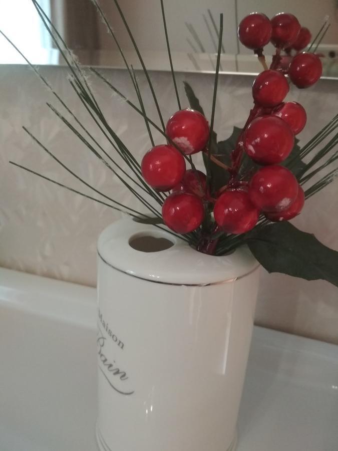 Guest House Uyutnyy Brześć Zewnętrze zdjęcie